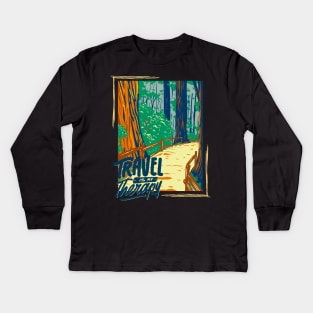 Travel is my therapy Ready for new adventure Wanderlust Explore the world vacation Kids Long Sleeve T-Shirt